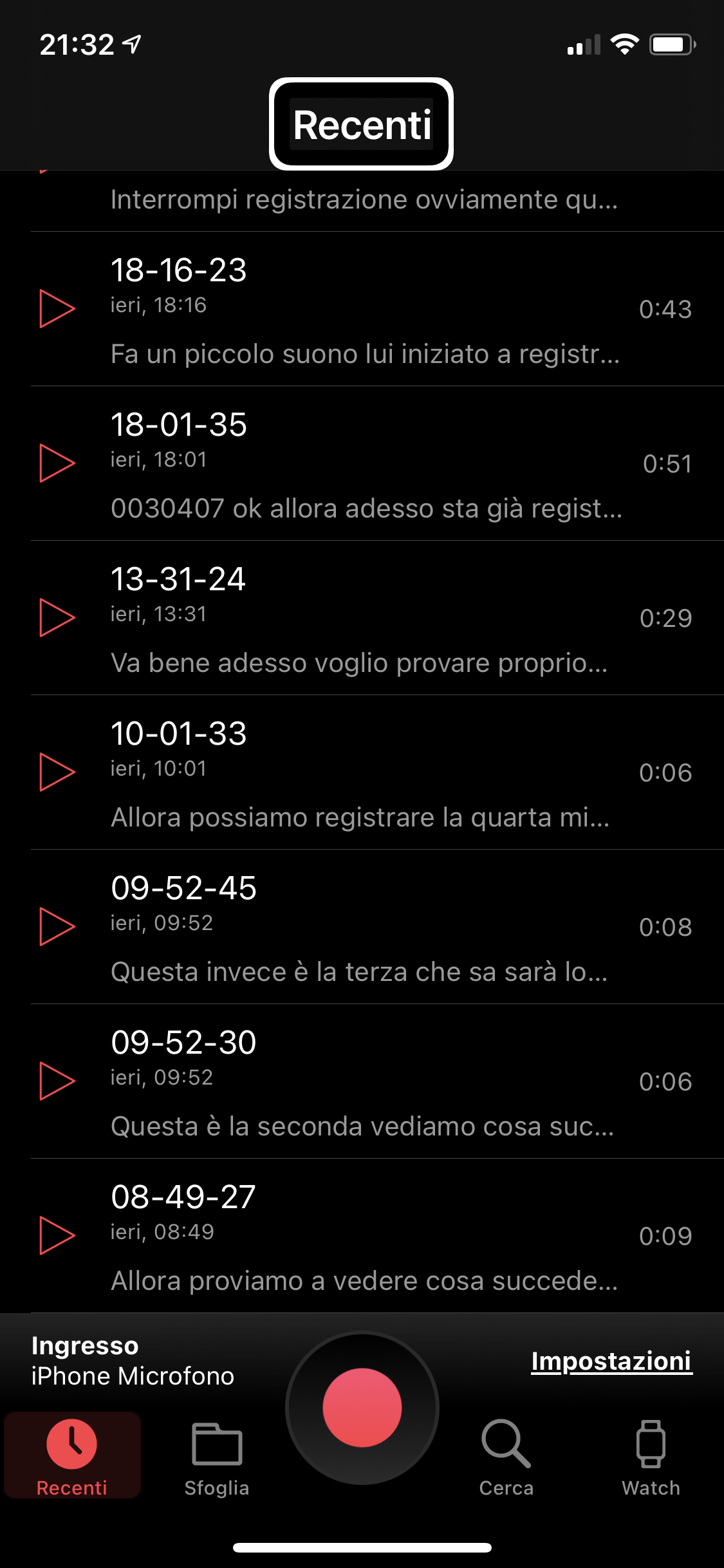 Nell’immagine c’è uno screenshot dell’iPhone aperto sulla home page di just press record