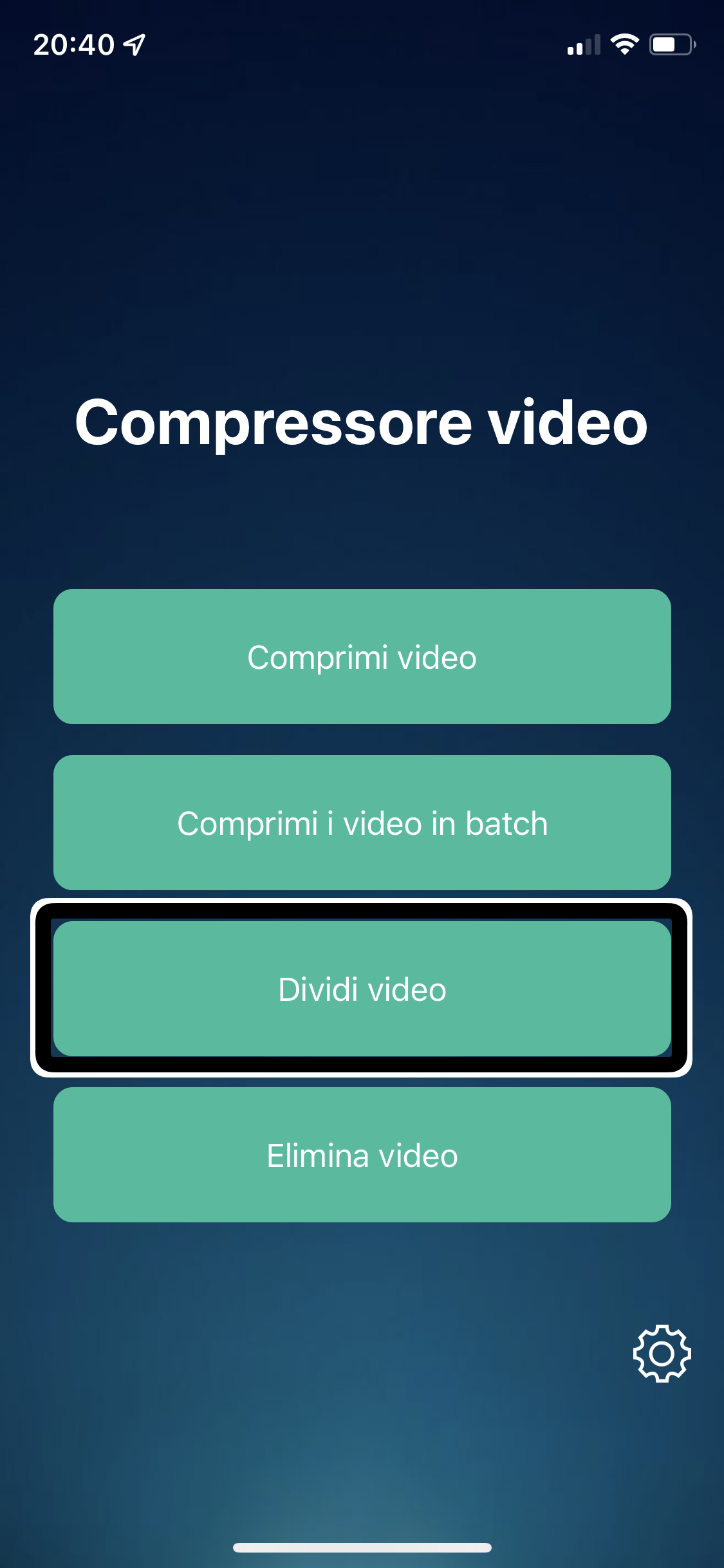 nell’immagine uno screenshot dell’iPhone aperto sull’applicazione Compressor