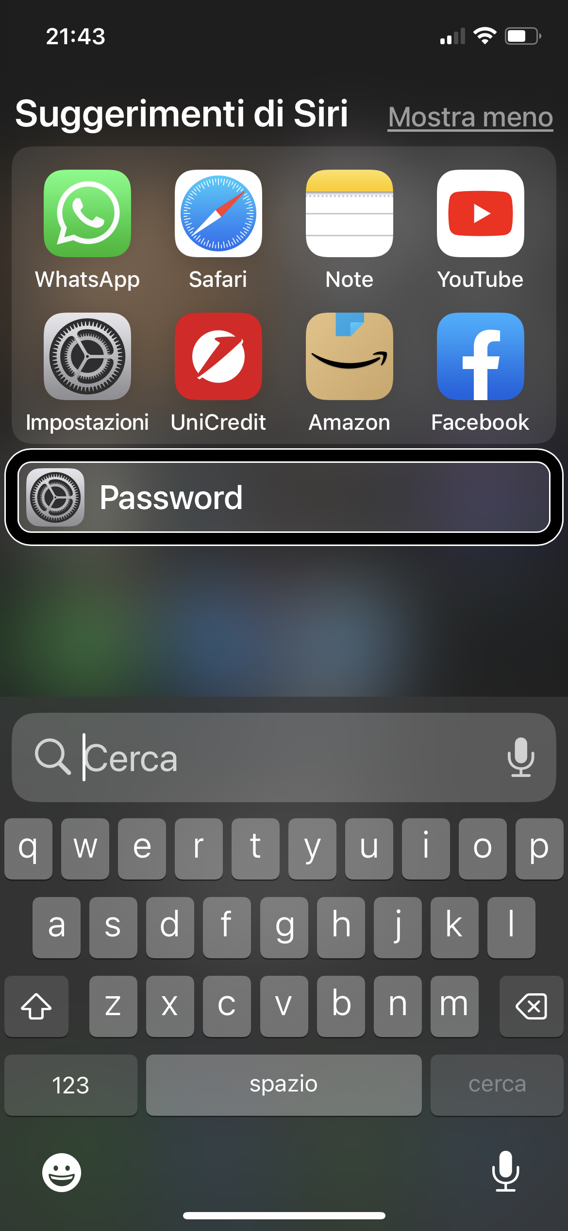 nell’immagine uno screenshot dell’iPhone con Spotlight aperto