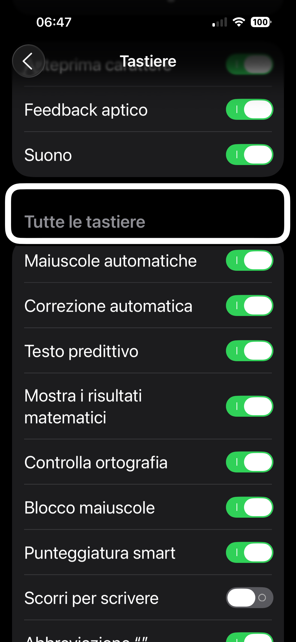 nell’immagine uno screenshot dell’iPhone aperto in impostazioni alla sezione tastiera mentre viene costruito il tutorial